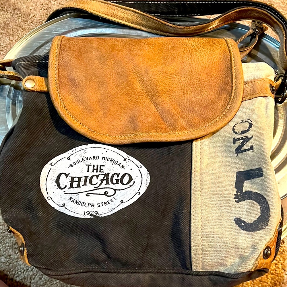 Myra Bag The Chicago